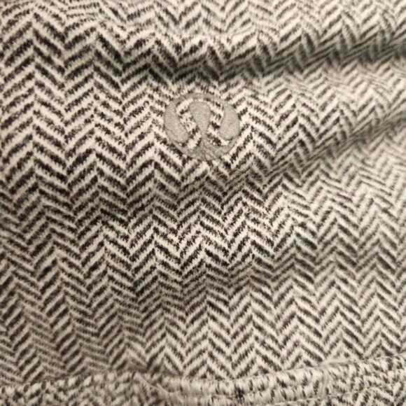 Lululemon Sz 4 Turn Around Tight Leggings Heathered Black White Ruched - Picture 6 of 14